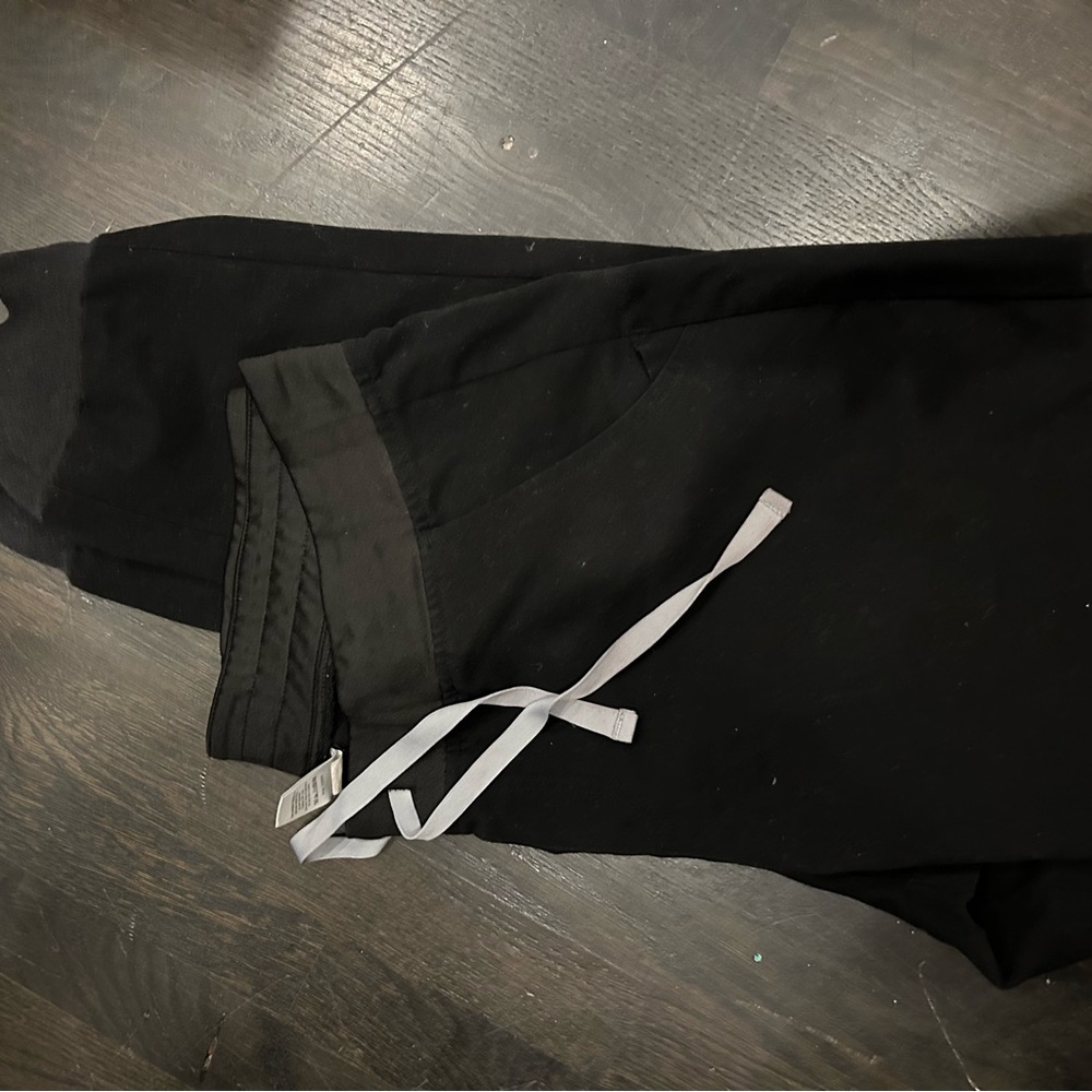 Figs tall Large scrub pants